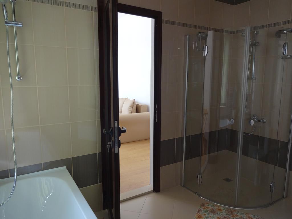 Guest House Nocturno ベルコヴィツァ 部屋 写真