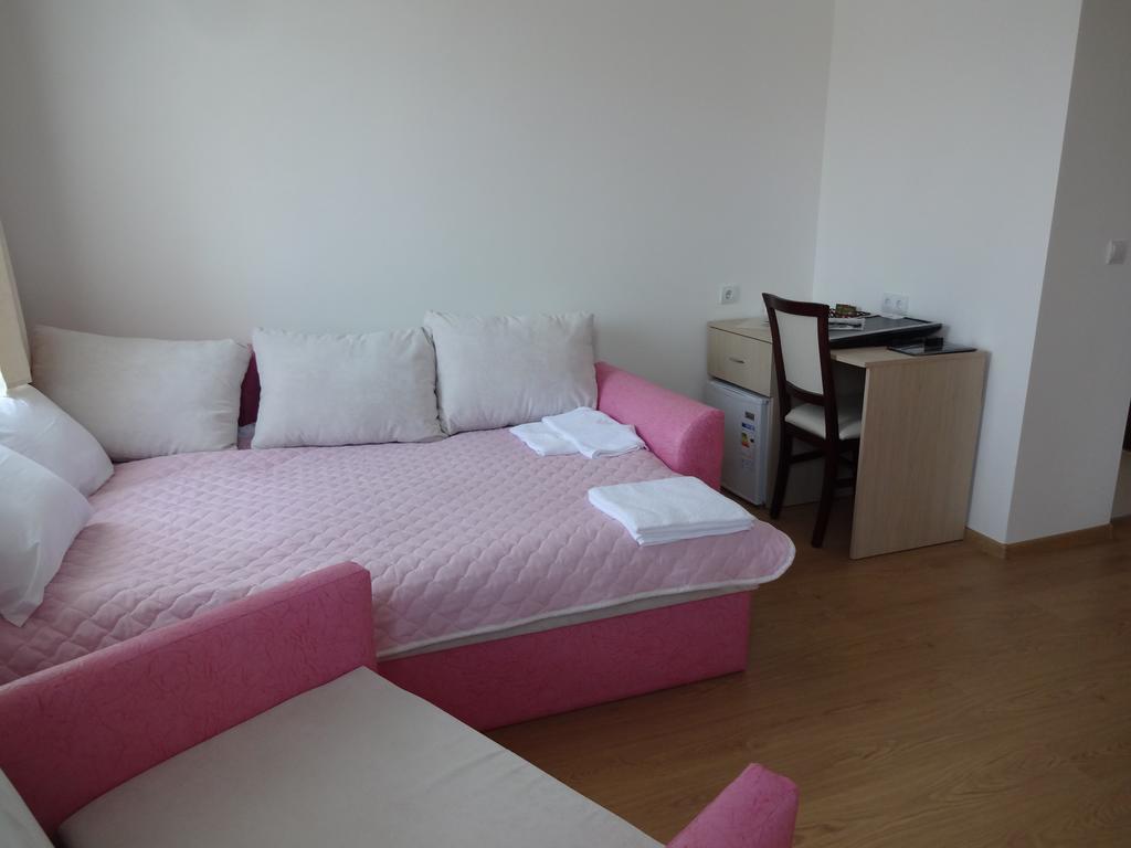 Guest House Nocturno ベルコヴィツァ 部屋 写真